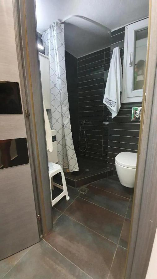 City Center Comfortable Studio Apartment 카발라 외부 사진